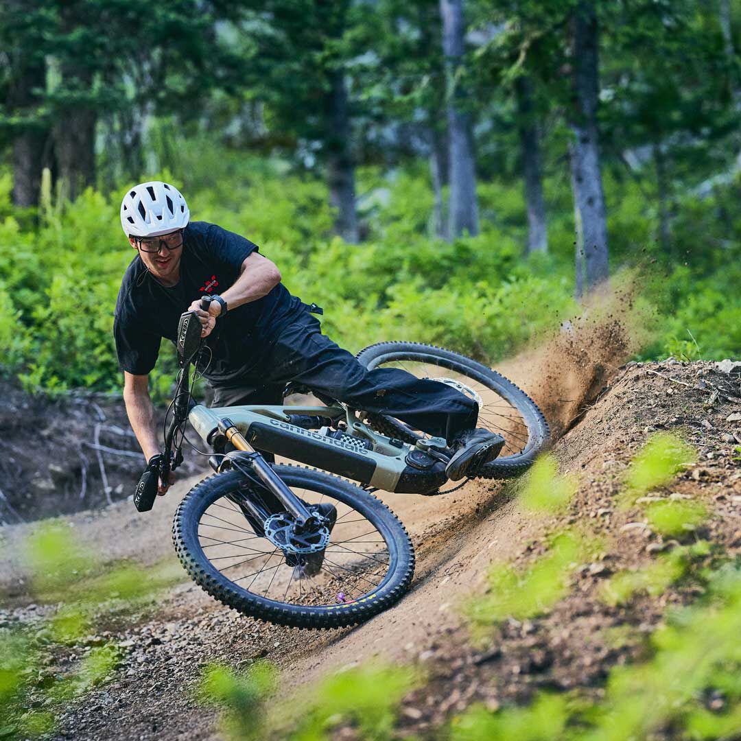 Man wearing 2twenty helmet